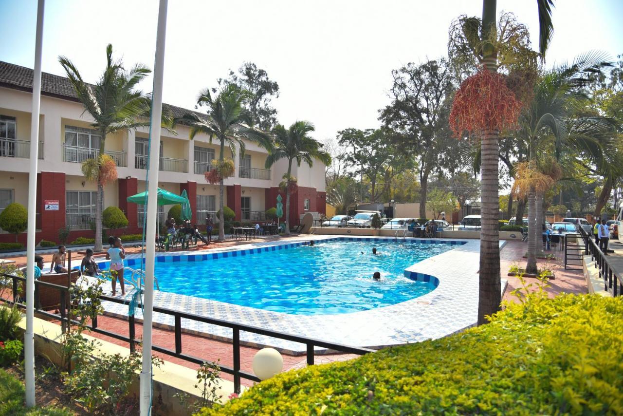 Chamba Valley Exotic Hotel Lusaka Exterior photo