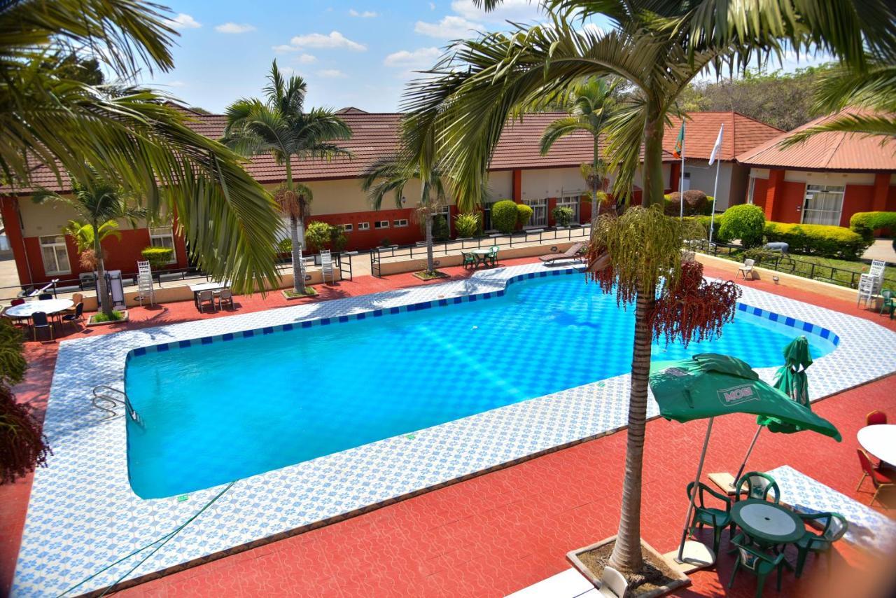 Chamba Valley Exotic Hotel Lusaka Exterior photo