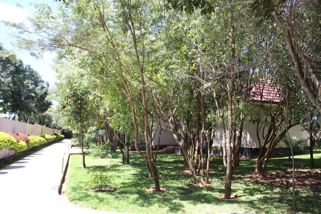 Chamba Valley Exotic Hotel Lusaka Exterior photo