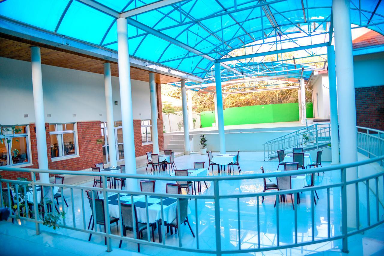 Chamba Valley Exotic Hotel Lusaka Exterior photo